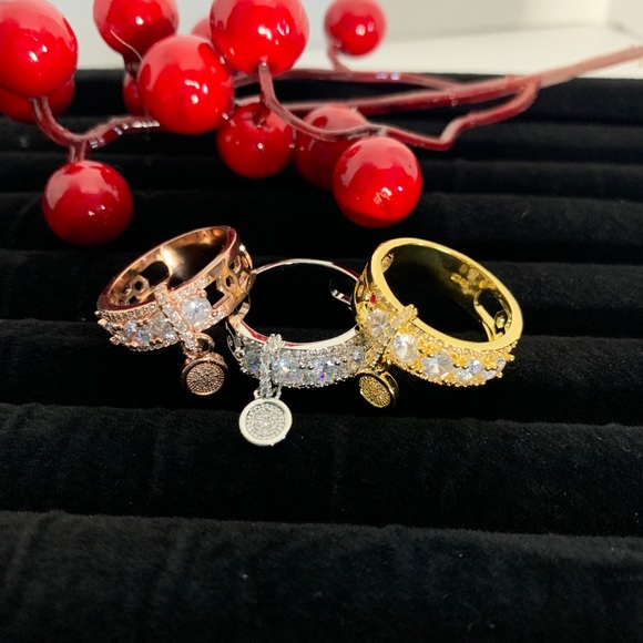 🎉Cynthia Drop Ring in White Gold - Picture 4 of 4